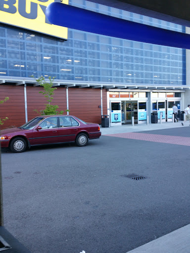 Electronics Store «Best Buy», reviews and photos, 457 120th Ave NE, Bellevue, WA 98005, USA