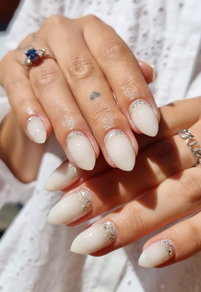 Combe nails