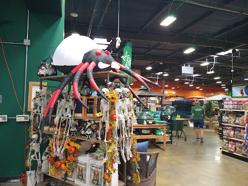 Hardware Store «Orchard Supply Hardware», reviews and photos, 2110 Middlefield Rd, Redwood City, CA 94063, USA