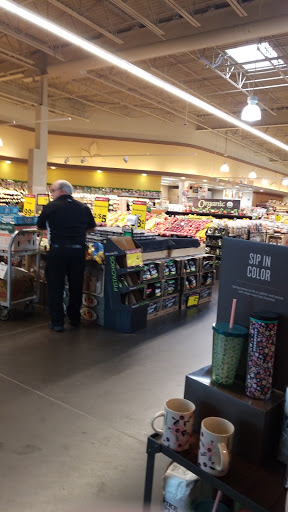Grocery Store «Jewel-Osco», reviews and photos, 2401 US-12, Spring Grove, IL 60081, USA