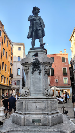 Monumento Storico a Carlo Goldoni