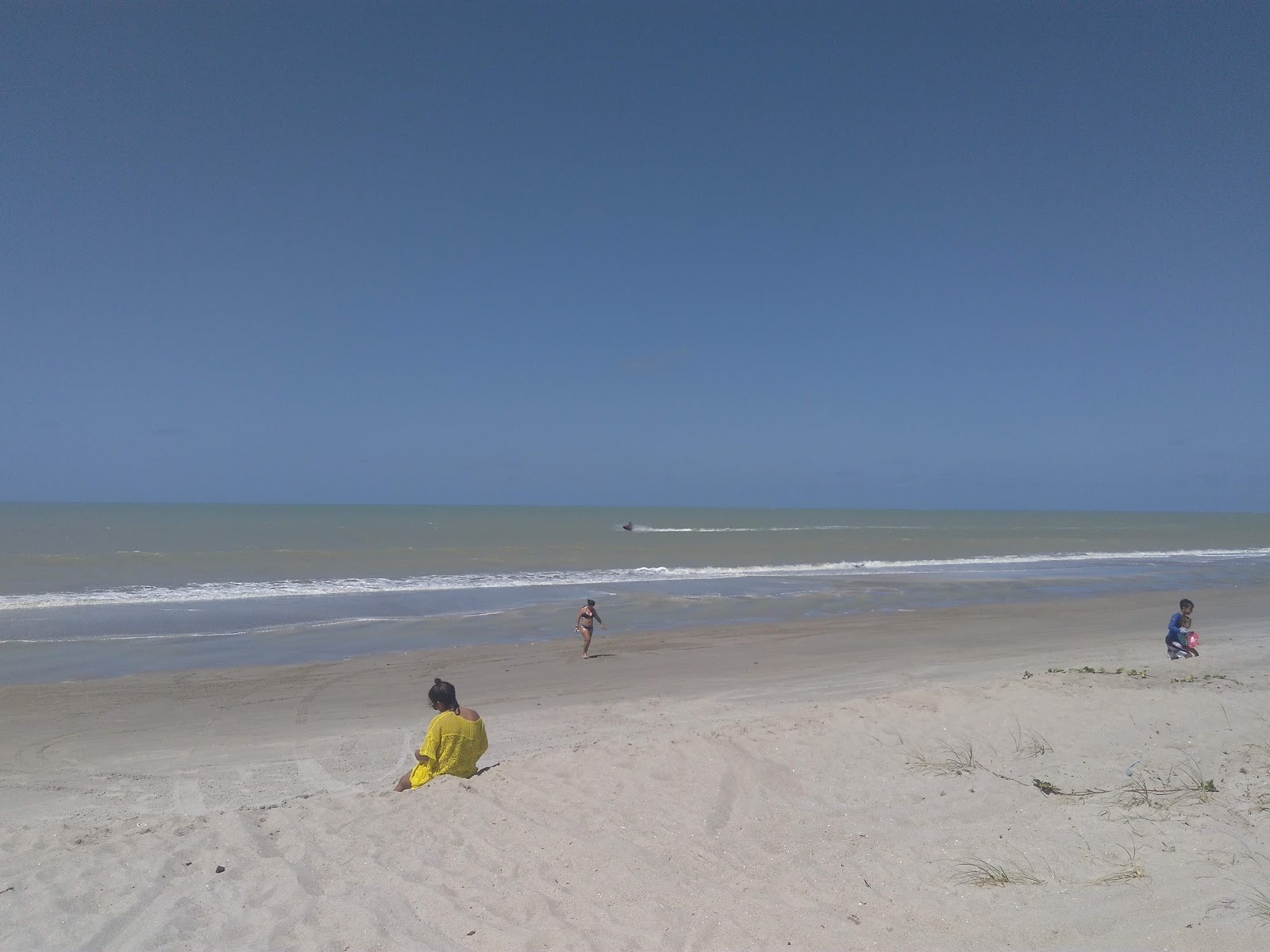 Foto de Playa de Camacari zona salvaje