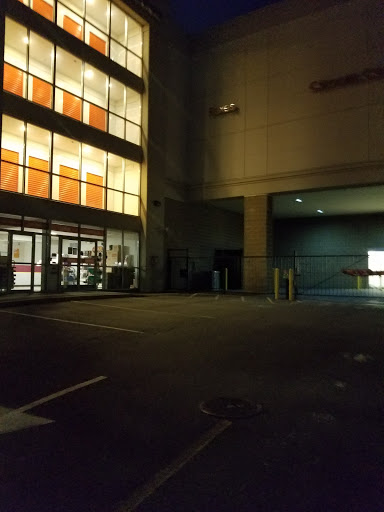 Self-Storage Facility «Public Storage», reviews and photos, 140 Broadway, Everett, MA 02149, USA