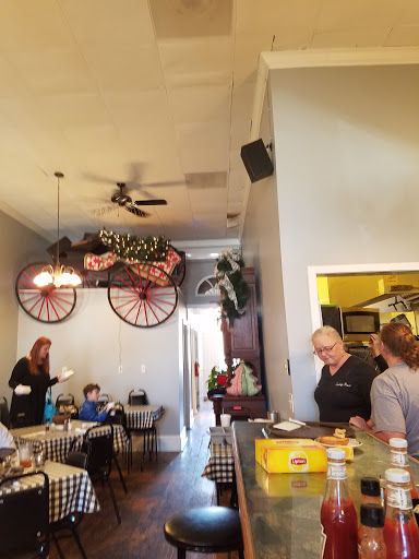 Coffee Shop «Carriage House Coffee Shop», reviews and photos, 34 N Main St, Jasper, GA 30143, USA
