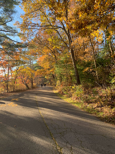 Park «D.W. Field Park», reviews and photos, D W Field Pkwy, Brockton, MA 02301, USA