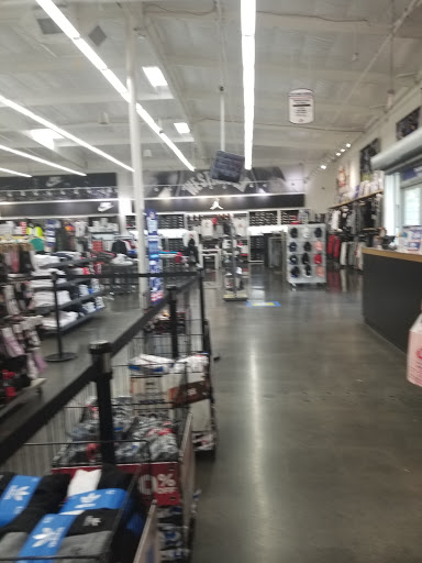 Shoe Store «WSS», reviews and photos, 7900 Sepulveda Blvd, Van Nuys, CA 91405, USA