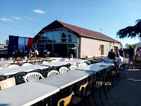 Atmosphère du Restaurant L'Auberge de Laures à Laussou - n°1
