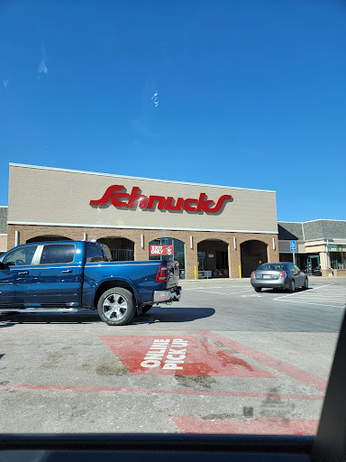 Grocery Store «Schnucks», reviews and photos, 2030 Dorsett Rd, Maryland Heights, MO 63043, USA