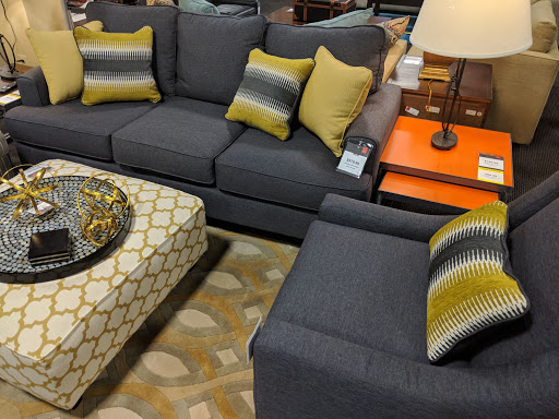 Used Furniture Store «CORT Clearance Center», reviews and photos, 5720 General Washington Dr, Alexandria, VA 22312, USA