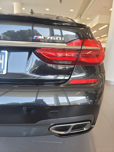 BMW Dealer «Bob Smith BMW», reviews and photos, 24500 Calabasas Rd, Calabasas, CA 91302, USA