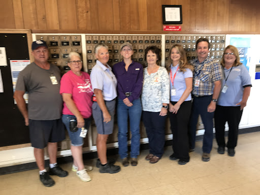 Food Distribution Center – Knox County Food Cupboard, a Food Pantry