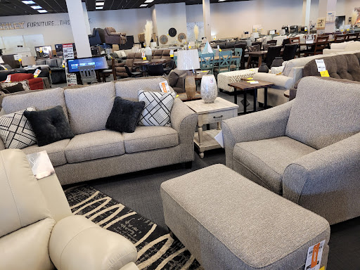 Furniture Store «Furniture and Mattress Warehouse», reviews and photos, 12386 Felch St, Holland, MI 49424, USA