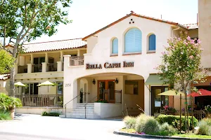 Bella Capri Inn & Suites image