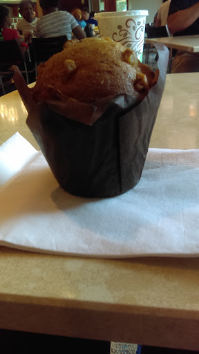 Hotel «Embassy Suites by Hilton Boston/Waltham», reviews and photos, 550 Winter St, Waltham, MA 02451, USA