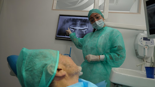 Dental Clinic Medical Implant - Dental Clinic Medical Implant