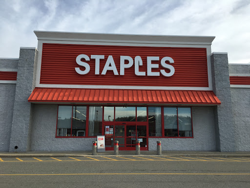 Staples, 541B Lincoln St, Worcester, MA 01604, USA, 