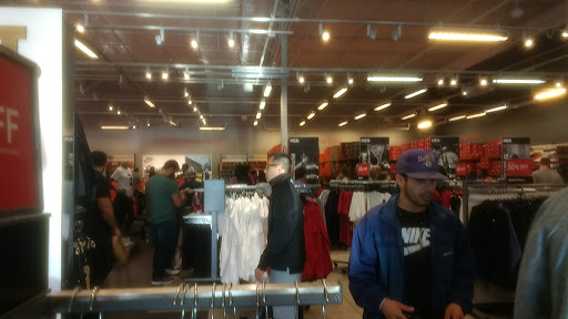 Clothing Store «Nike Factory Store», reviews and photos, 2210 Tanger Blvd #225, Gonzales, LA 70737, USA