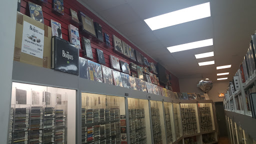Collectibles Store «The Exchange», reviews and photos, 1524 N Milwaukee Ave, Chicago, IL 60622, USA