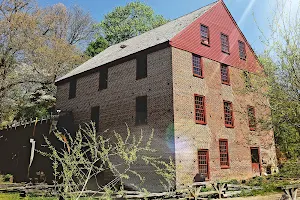 Colvin Run Mill image