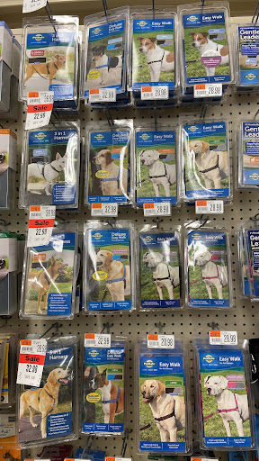 Pet Supply Store «Pet Supplies Plus», reviews and photos, 471 Boston Post Rd, Orange, CT 06477, USA