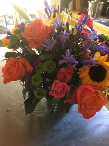 Florist «Broadway Florist-Bowling Green», reviews and photos, 923 Broadway Ave, Bowling Green, KY 42101, USA