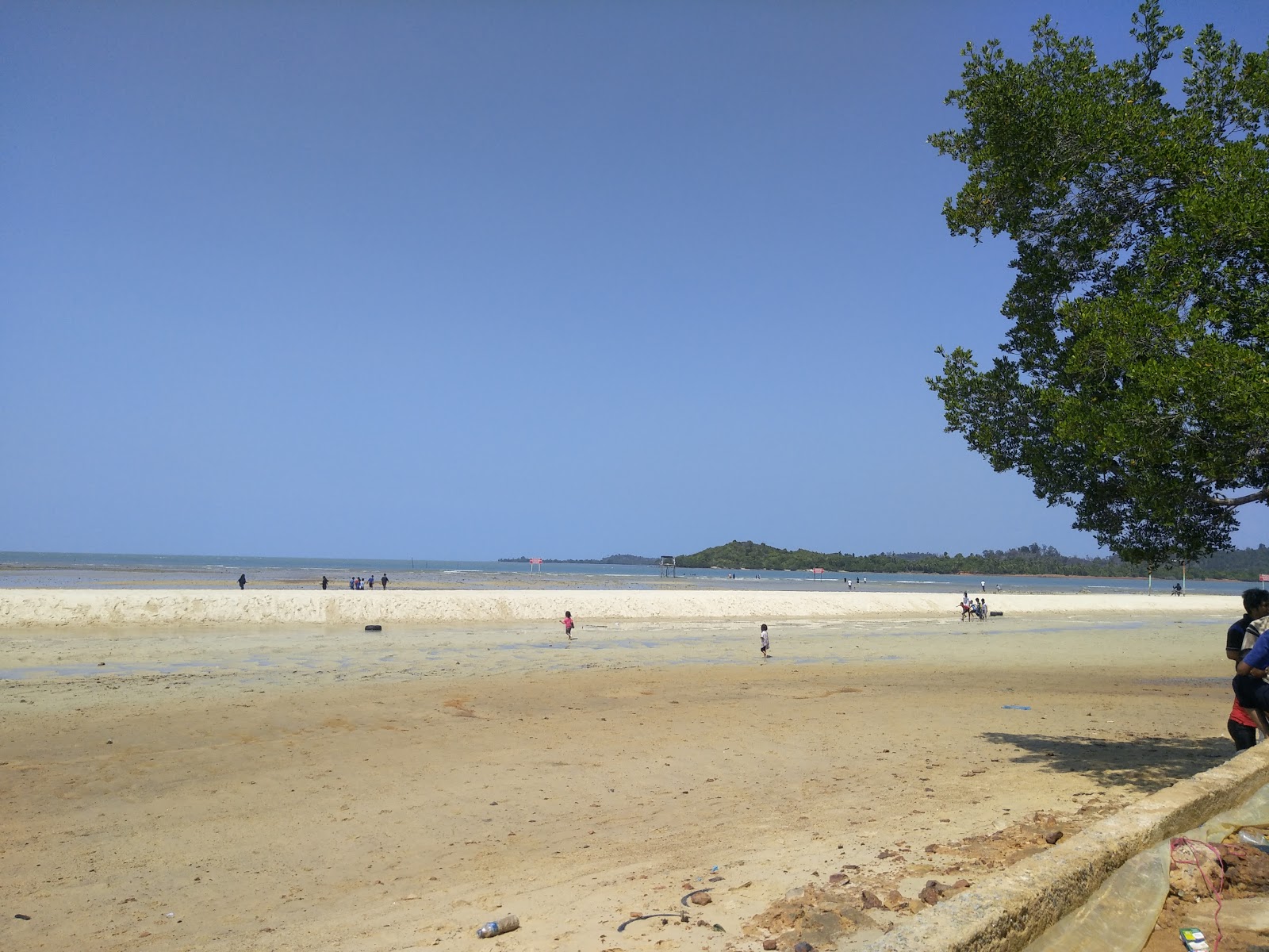 Setokok Beach'in fotoğrafı - rahatlamayı sevenler arasında popüler bir yer