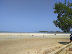 Setokok Beach'in fotoğrafı - rahatlamayı sevenler arasında popüler bir yer