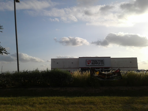 Home Improvement Store «Tractor Supply Co.», reviews and photos, 1501 W Expy 83, Mission, TX 78572, USA