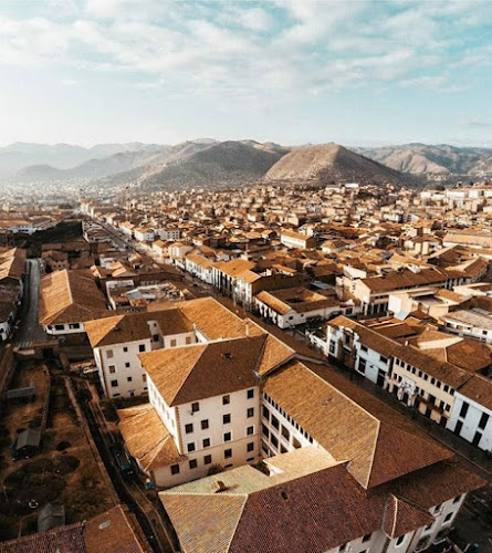 Los Geranios F-8, Cusco 08000