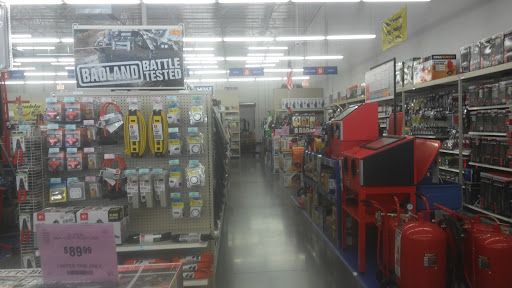 Hardware Store «Harbor Freight Tools», reviews and photos, 1291 N Hacienda Blvd, La Puente, CA 91744, USA