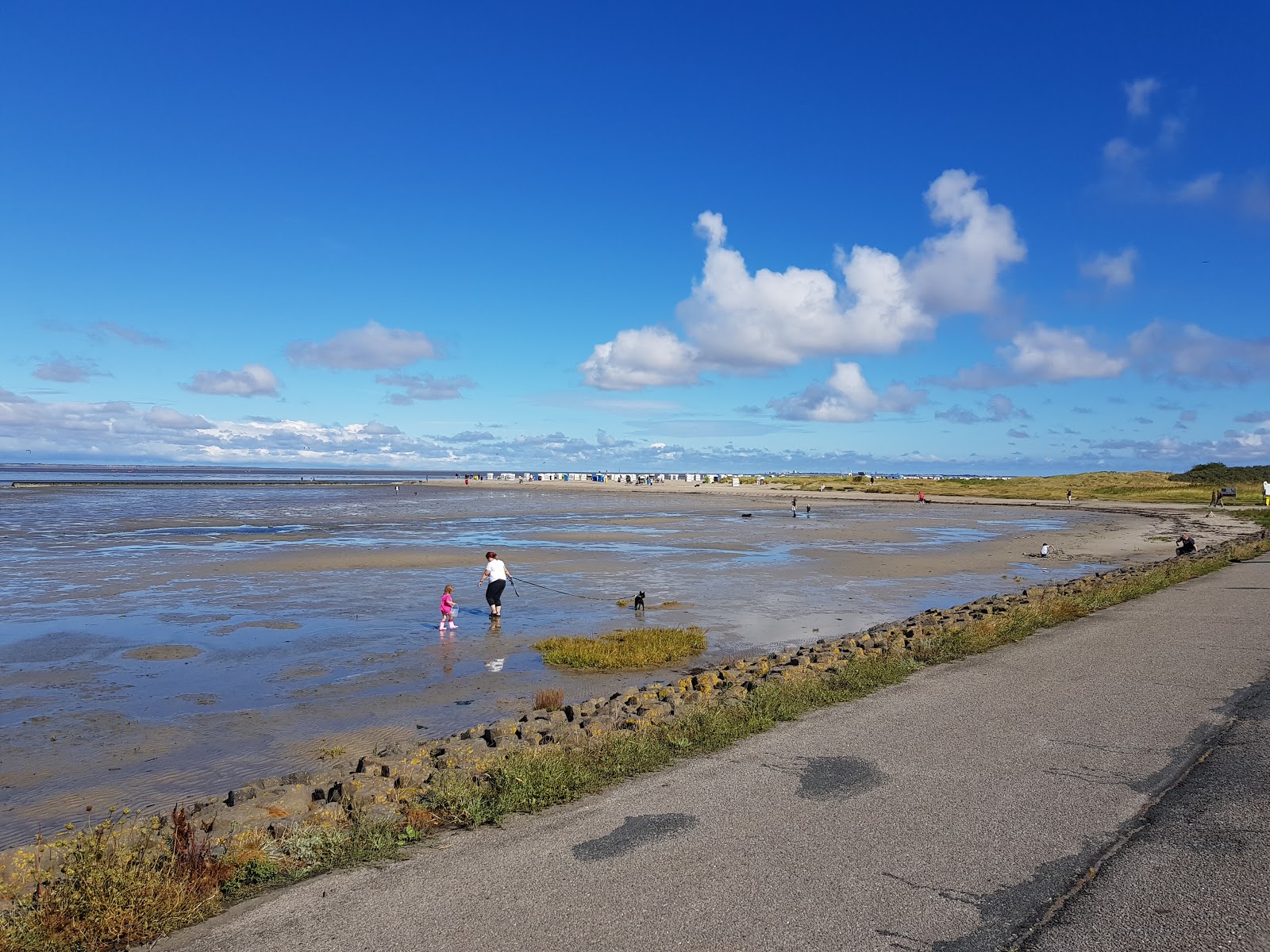 Foto di Spiaggia di Norddeich e l'insediamento