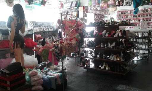 Shoe Store «FunkyPair.com», reviews and photos, 14632 Beach Blvd, Westminster, CA 92683, USA