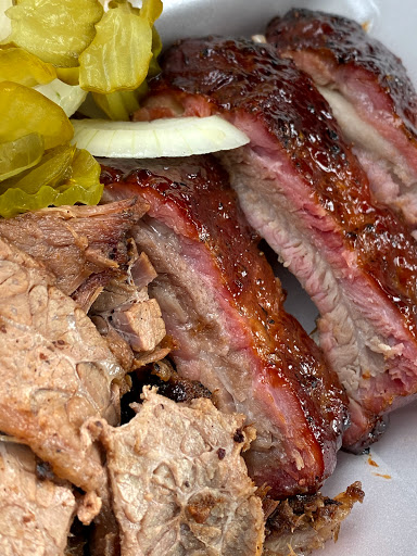 Liquor Store «Halls Wine & Spirits», reviews and photos, 4200 W Glade Rd, Colleyville, TX 76034, USA