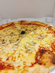 Photo n°18 de Need for Pizz à Échirolles ()