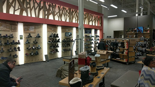 Camping Store «REI», reviews and photos, 7483 W Towne Way, Madison, WI 53719, USA