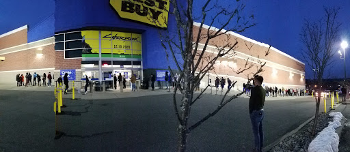 Electronics Store «Best Buy», reviews and photos, 30 Andrews Dr, Woodland Park, NJ 07424, USA