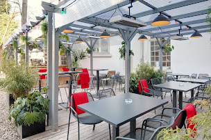 Photo n°73 de Café A - Restaurant terrasse - Brunch Canal St Martin à Paris ()