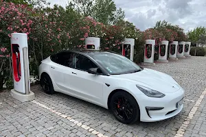 Tesla Supercharger image