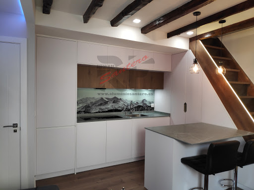 Aluminio, PVC y Reformas Santero