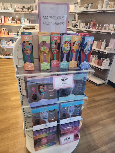 Beauty Salon «Beauty Brands», reviews and photos, 3110 Green Mt Crossing Dr, Shiloh, IL 62269, USA