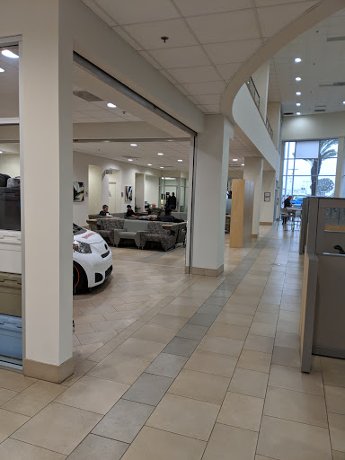Toyota Dealer «Toyota of Huntington Beach», reviews and photos, 18881 Beach Blvd, Huntington Beach, CA 92648, USA