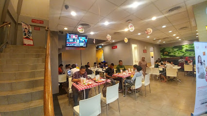 McDonald,s Kartini - Jl. RA Kartini No.33-35, Kejaksan, Kec. Kejaksan, Kota Cirebon, Jawa Barat 45153, Indonesia
