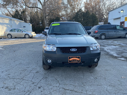 Auto Repair Shop «#1 Auto & Body Repair», reviews and photos, 525 Southgate Ave, Iowa City, IA 52240, USA