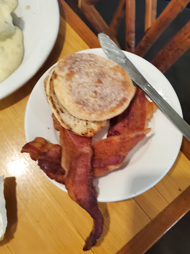 Cafe «The Good Harvest Cafe», reviews and photos, 575 US Hwy 101 S, Crescent City, CA 95531, USA