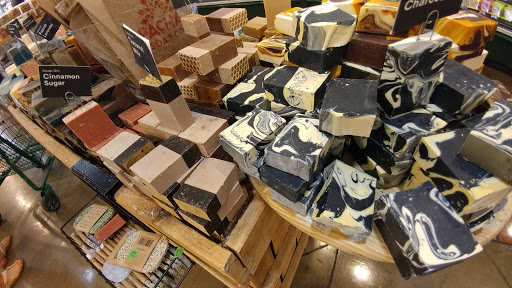 Grocery Store «Whole Foods Market», reviews and photos, 801 E Lamar Blvd, Arlington, TX 76011, USA