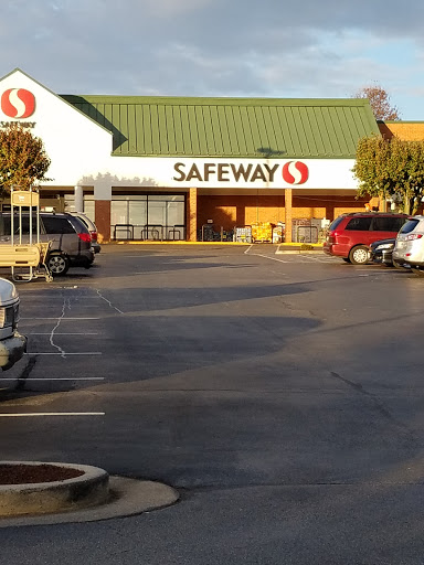Grocery Store «Safeway», reviews and photos, 815 E Main St, Middletown, MD 21769, USA