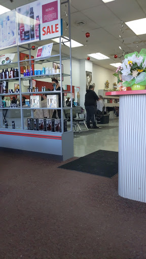 Hair Salon «Cost Cutters», reviews and photos, 1131 Tolland Turnpike l, Manchester, CT 06042, USA