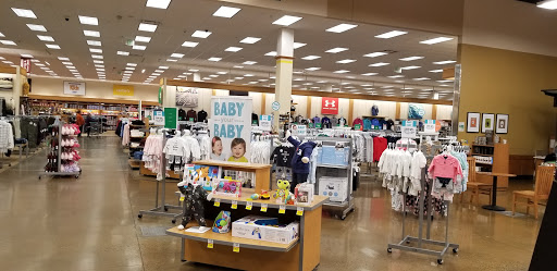 Grocery Store «Fred Meyer», reviews and photos, 6100 E Lake Sammamish Pkwy SE, Issaquah, WA 98029, USA