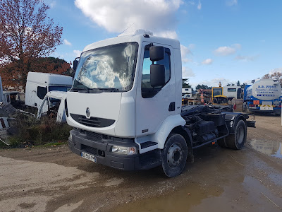 Borras Trucks à Aigues-Vives