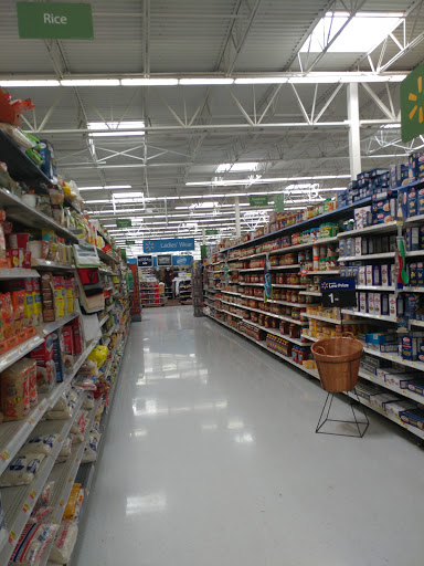 Department Store «Walmart Supercenter», reviews and photos, 7631 Gall Blvd, Zephyrhills, FL 33541, USA